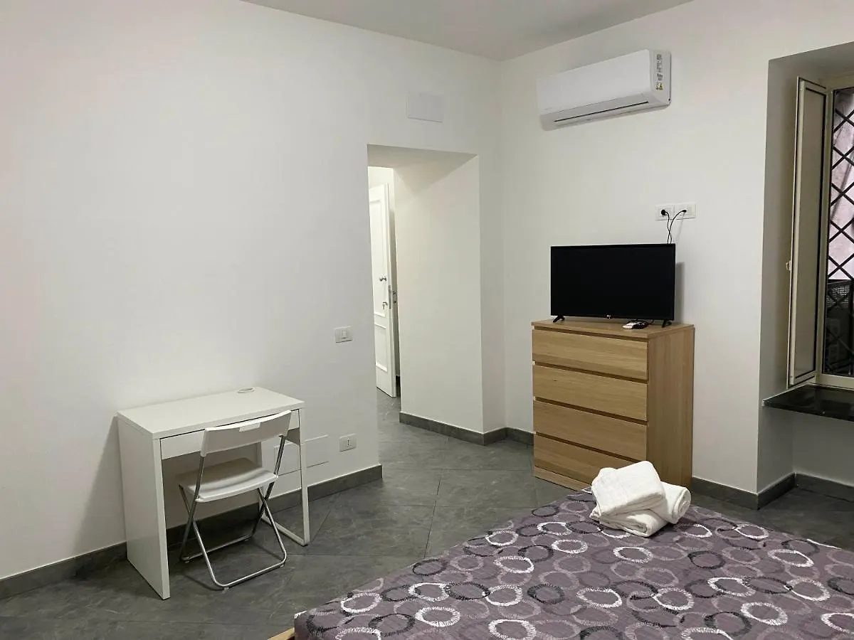 Πανσιόν Suite Home Νάπολη